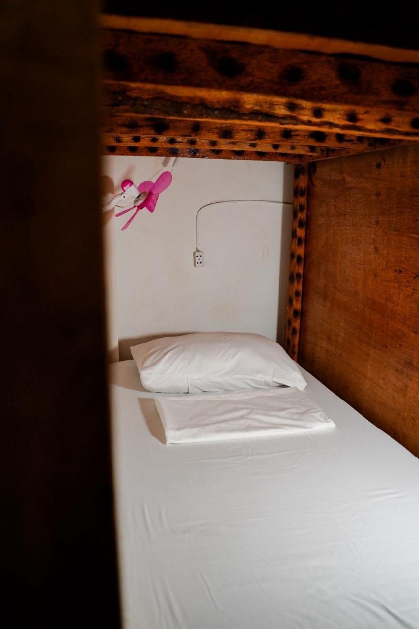 Yes Surf Siargao Hostel General Luna  Ngoại thất bức ảnh