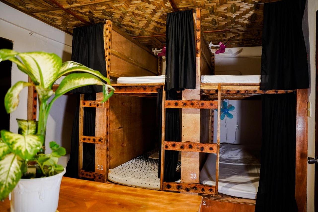 Yes Surf Siargao Hostel General Luna  Ngoại thất bức ảnh