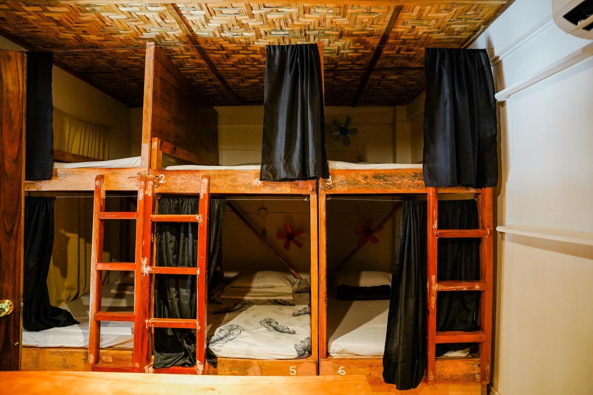 Yes Surf Siargao Hostel General Luna  Ngoại thất bức ảnh